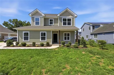 1229 Waters Rd, Chesapeake, VA 23322