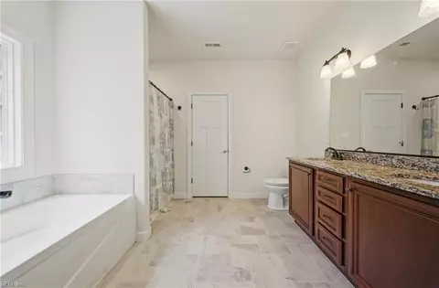 Entry Way - 273 Collins Rd, Suffolk, VA 23438 photo 2 of 7