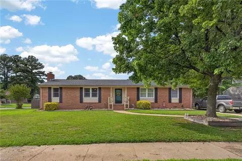 4028 Scotfield Dr, Chesapeake, VA 23321