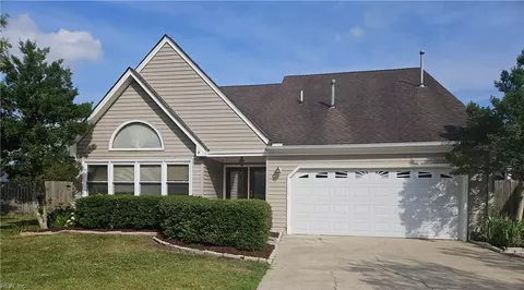 936 Honeycutt Way, Virginia Beach, VA 23464