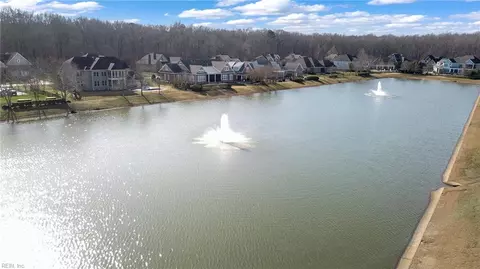 341 Scone Castle Loop, Chesapeake, VA 23322 photo 11