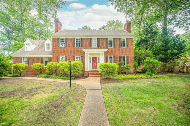 413 Wickwood Dr, Chesapeake, VA 23322