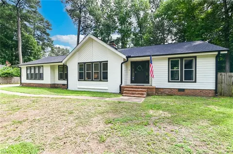 2205 Windy Pines Bnd, Virginia Beach, VA 23456