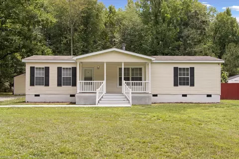 3864 Cappahosic Rd, Gloucester, VA 23061