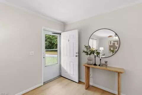 Entry Way - 3864 Cappahosic Rd, Gloucester, VA 23061 photo 1 of 1