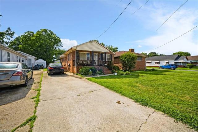 203 Maple St, Suffolk, VA 23434