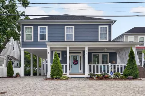 208 52nd St, Virginia Beach, VA 23451
