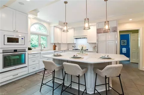 7411 Muirfield Rd, Norfolk, VA 23505