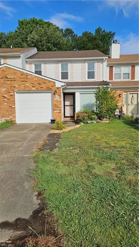 4022 Roebling Ln, Virginia Beach, VA 23452