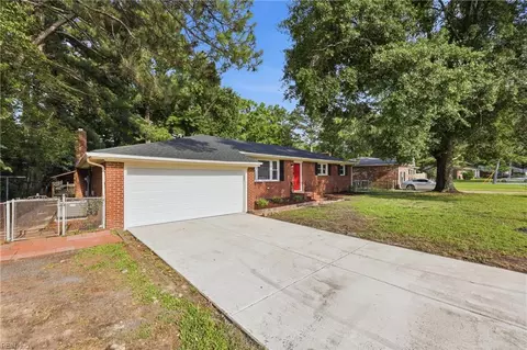 3715 Magnolia Drive Dr, Portsmouth, VA 23703