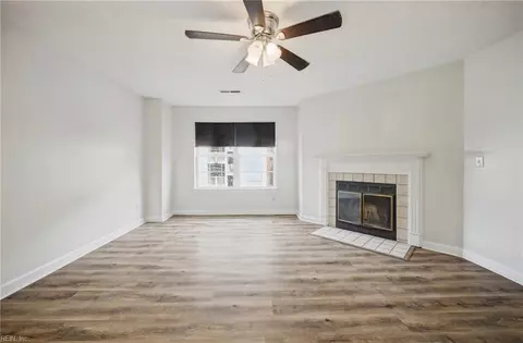 410 Delaware Ave #204, Norfolk, VA 23508