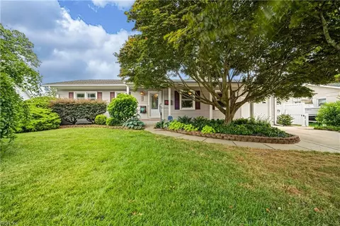 256 Hill Prince Rd, Virginia Beach, VA 23462