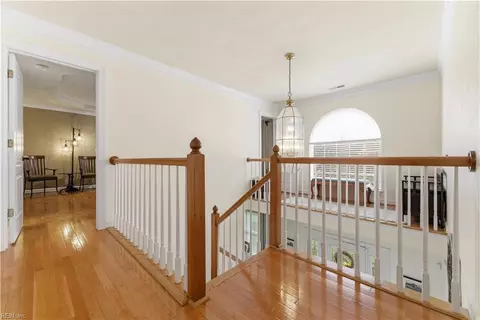 Entry Way - 3932 Colony Pointe Dr, Chesapeake, VA 23321 photo 2 of 3