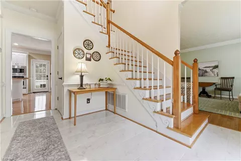 Entry Way - 3932 Colony Pointe Dr, Chesapeake, VA 23321 photo 1 of 3