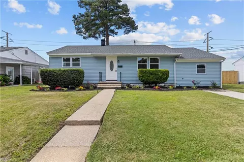 2517 Lynnriver Dr, Virginia Beach, VA 23452