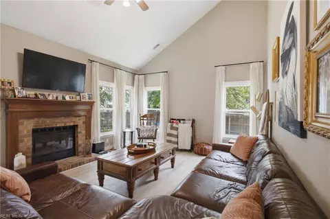 Living - 3236 Bentham Ln, Chesapeake, VA 23321 photo 1 of 1