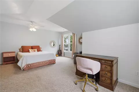 Bedroom - 3236 Bentham Ln, Chesapeake, VA 23321 photo 7 of 8