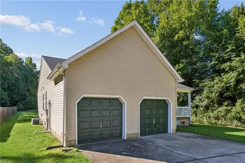 Exterior - 2 Stella June Ln, Hampton, VA 23666 photo 8 of 9