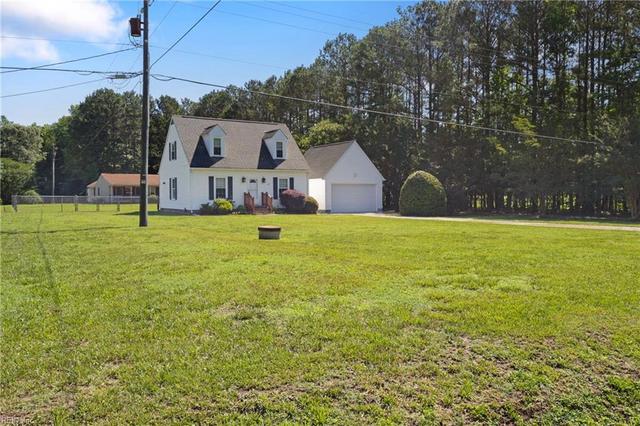 5279 Hickory Fork Rd, Gloucester, VA 23061
