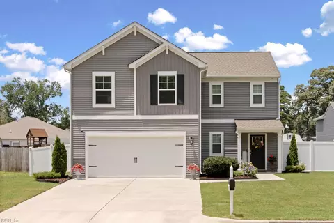 520 Bridgeway Ct, West Point, VA 23181
