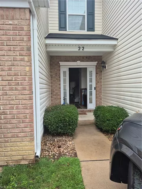 Exterior - 22 Frazier Ct, Hampton, VA 23666 photo 1 of 2