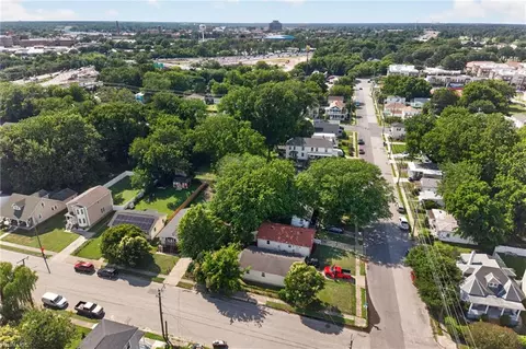 View/Area - 120 Downes St, Hampton, VA 23663 photo 4 of 6
