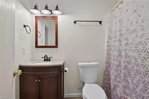Bath - 120 Downes St, Hampton, VA 23663 photo 2 of 2