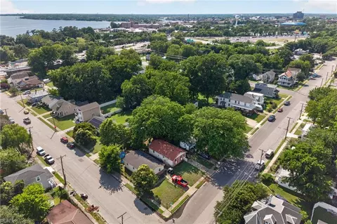 View/Area - 120 Downes St, Hampton, VA 23663 photo 3 of 6