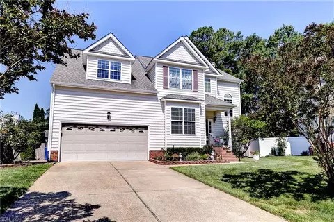 305 Minnie Cir, Newport News, VA 23608