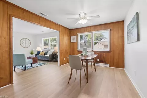 Dining - 98 Fort Worth St, Hampton, VA 23669 photo 3 of 7