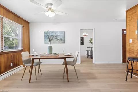 Dining - 98 Fort Worth St, Hampton, VA 23669 photo 2 of 7