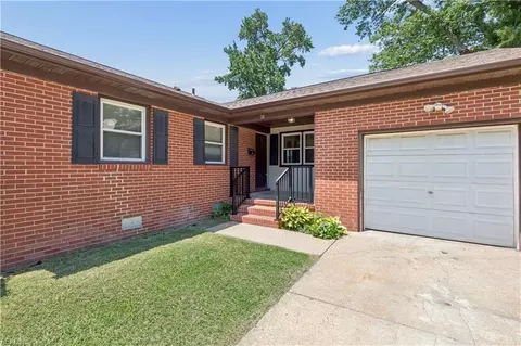 Other - 98 Fort Worth St, Hampton, VA 23669 photo 1 of 4