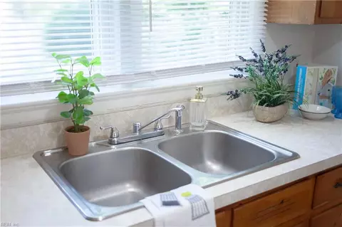 Kitchen - 98 Fort Worth St, Hampton, VA 23669 photo 1 of 4