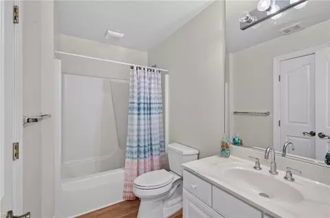 128 Genoa Dr #19, Hampton, VA 23664 photo 29