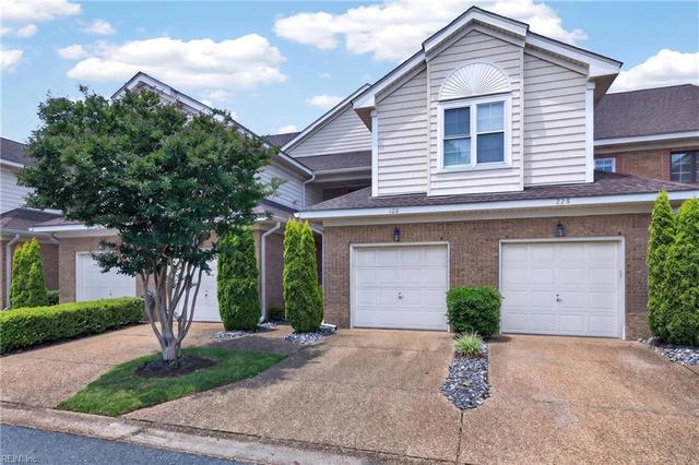 128 Genoa Dr #19, Hampton, VA 23664