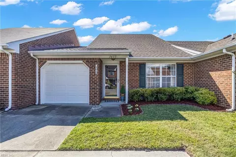 3615 Whitechapel Arch Arch, Chesapeake, VA 23321
