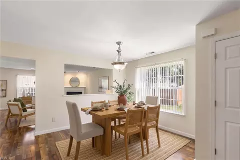 Dining - 7246 Jeanne Dr, Gloucester, VA 23061 photo 1 of 2