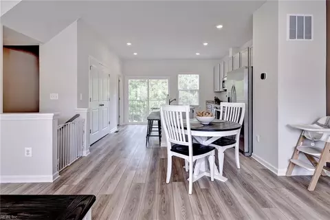 Entry Way - 5885 Ginger Dr, Providence Forge, VA 23140 photo 3 of 3
