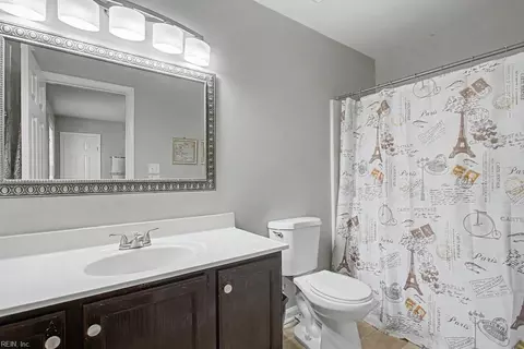 Bath - 94 Madison Chse Chase, Hampton, VA 23666 photo 1 of 3