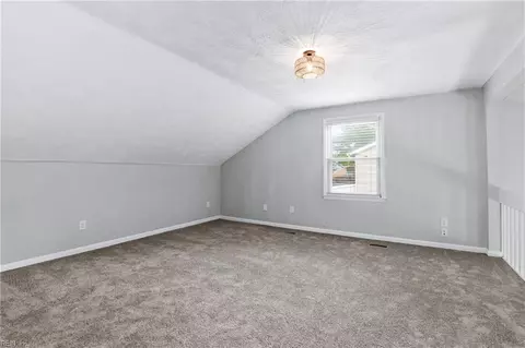 Bedroom - 3 Kenilworth Dr, Hampton, VA 23666 photo 6 of 7