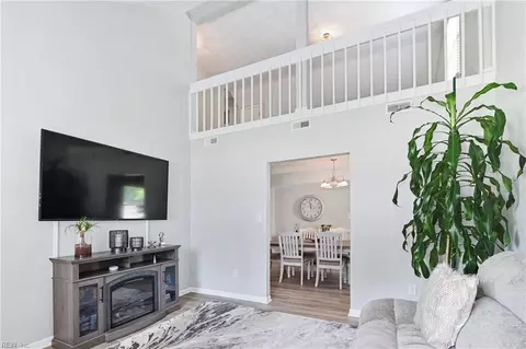 Other - 3 Kenilworth Dr, Hampton, VA 23666 photo 1 of 10
