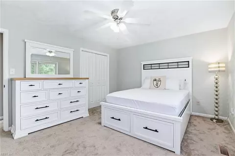 Bedroom - 3 Kenilworth Dr, Hampton, VA 23666 photo 4 of 7