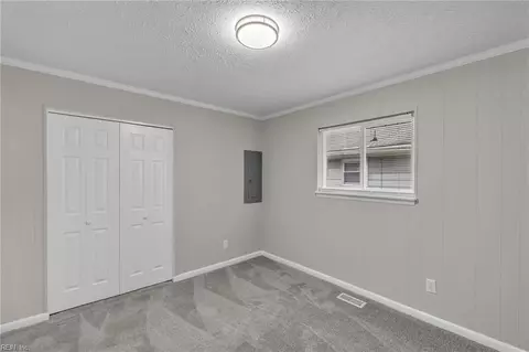 Bedroom - 1820 Bay Ave, Hampton, VA 23661 photo 13 of 16