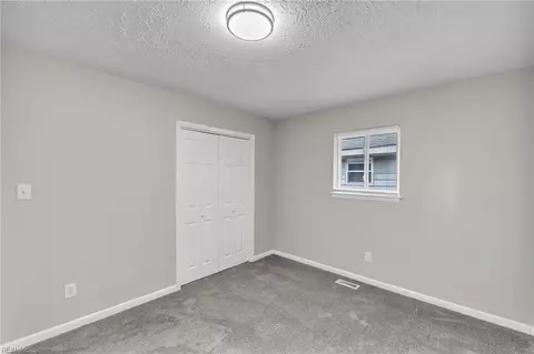 Bedroom - 1820 Bay Ave, Hampton, VA 23661 photo 16 of 16