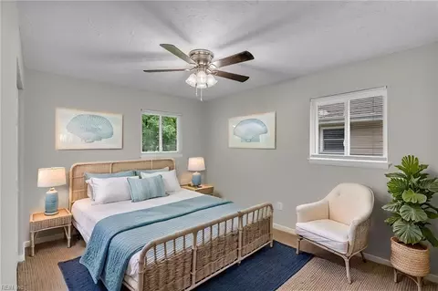 Bedroom - 1820 Bay Ave, Hampton, VA 23661 photo 2 of 16