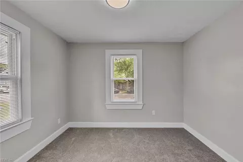 107 Hill St, Hampton, VA 23661 photo 32