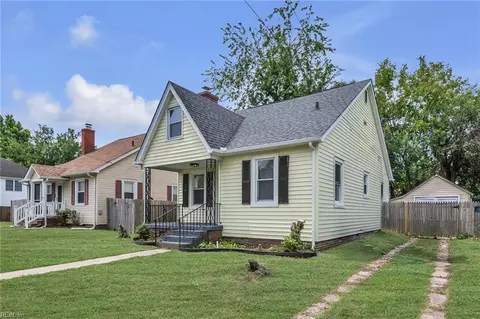 107 Hill St, Hampton, VA 23661 photo 5