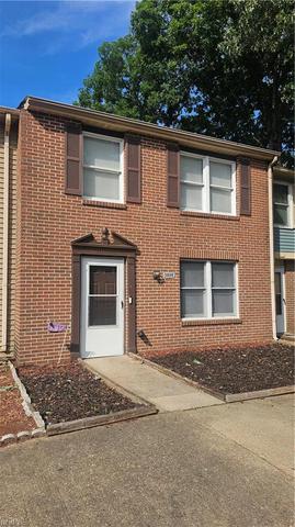 389 Deputy Ln #E, Newport News, VA 23607