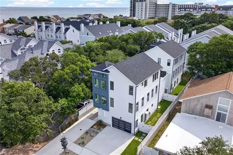 2318 Red Tide Rd #B, Virginia Beach, VA 23451