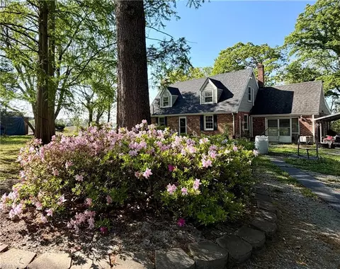 2224 Kings Hwy, Suffolk, VA 23435